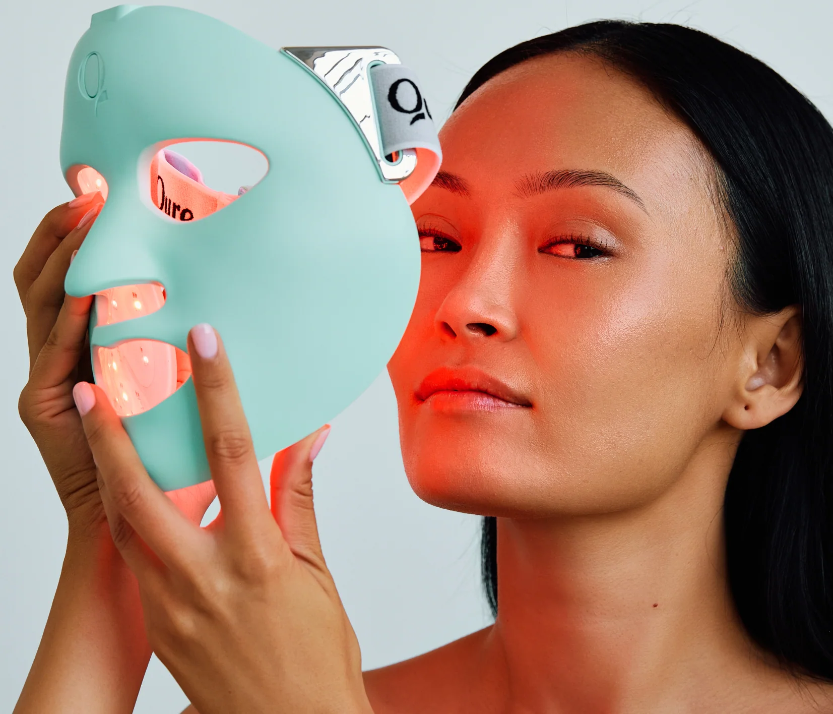 Q-Rejuvalight Pro Facewear - Image 3